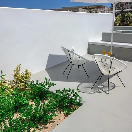 Apanomeria Boutique 4*