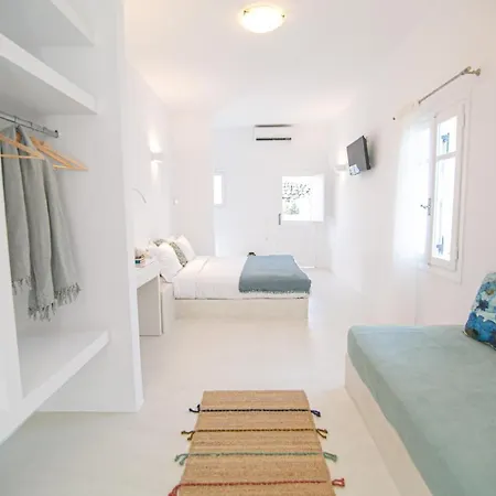 Apanomeria Boutique Oia (Santorini)