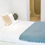 Apanomeria Boutique