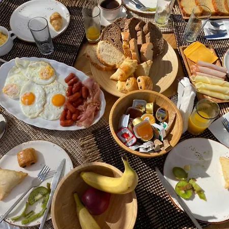 Apanomeria Boutique 3* Oia (Santorini)