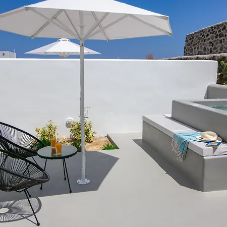 Apanomeria Boutique Oia (Santorini)