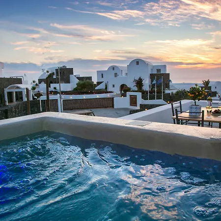 Apanomeria Boutique Aparthotel 3*
