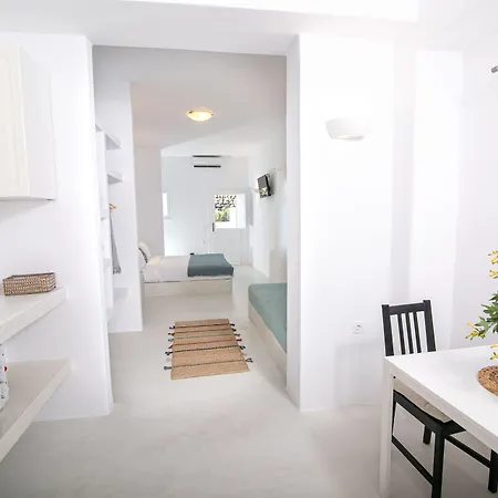 Apanomeria Boutique 4* Oia