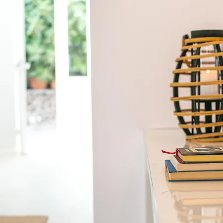 Apanomeria Boutique Aparthotel