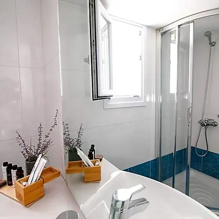Aparthotel Apanomeria Boutique 4*