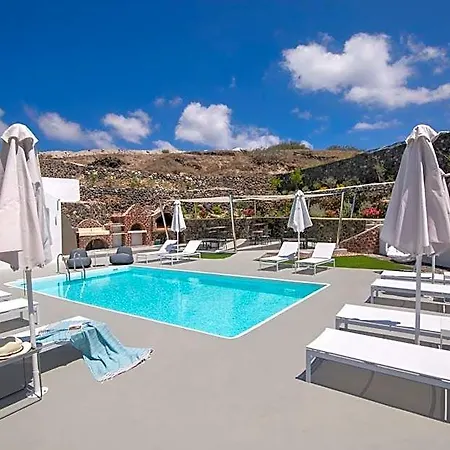 Apanomeria Boutique Aparthotel Ia