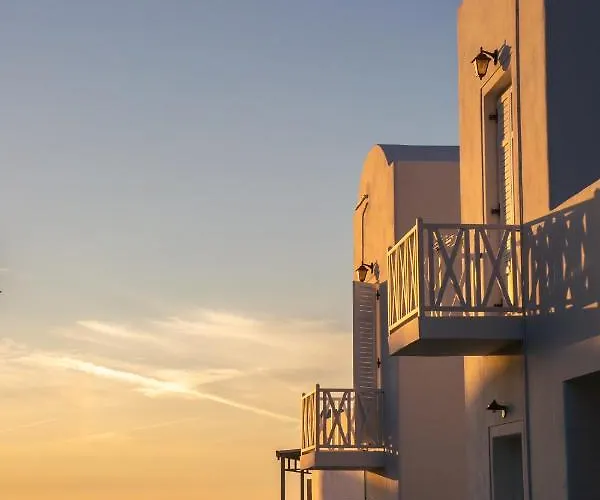 Apanomeria Boutique Aparthotel 4*