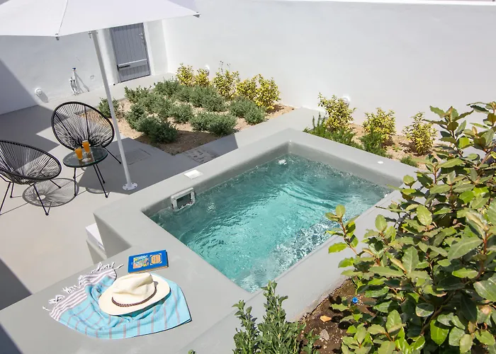 Apanomeria Boutique 4* Oia