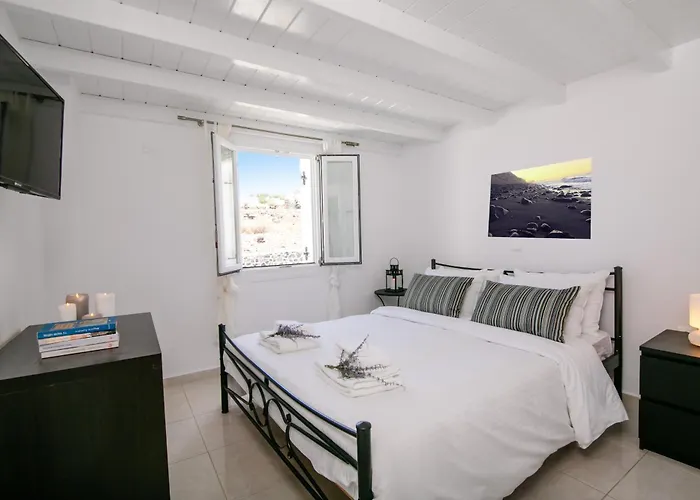 Apanomeria Boutique 4* Oia