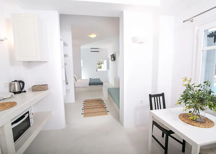 Apanomeria Boutique 4* Oia