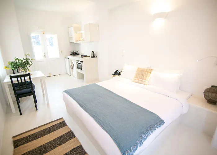 Apanomeria Boutique Aparthotel Oia