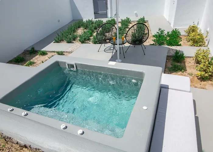 Apanomeria Boutique 4*